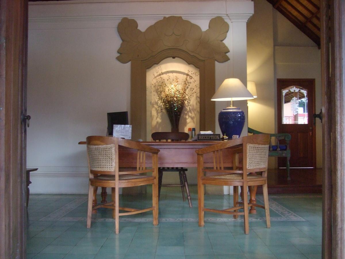 Strawberry Hill Hotel & Restaurant Bedugul  Eksteriør billede