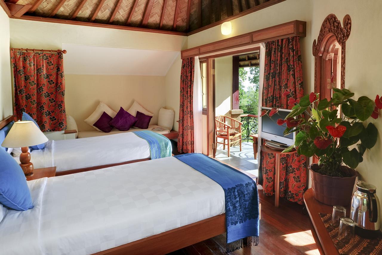 Strawberry Hill Hotel & Restaurant Bedugul  Eksteriør billede